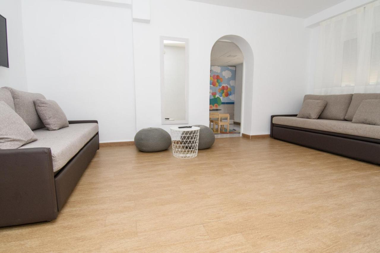 Rentalmar Villa Covamar Families Only Salou Ngoại thất bức ảnh